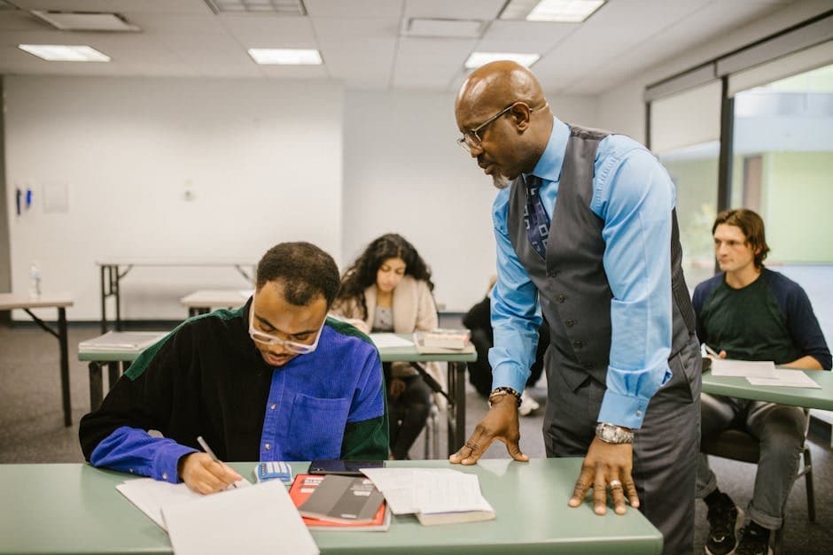 Guide Image: Students (by RDNE Stock project)