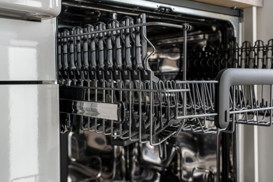 Summer Dishwashing Crew Member