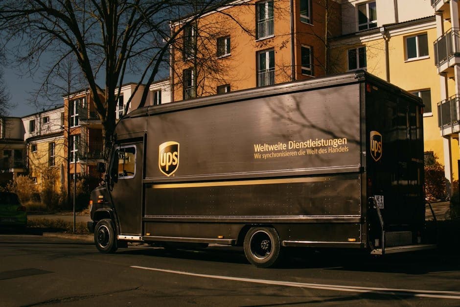 Guide Image: UPS (by Arlind D)