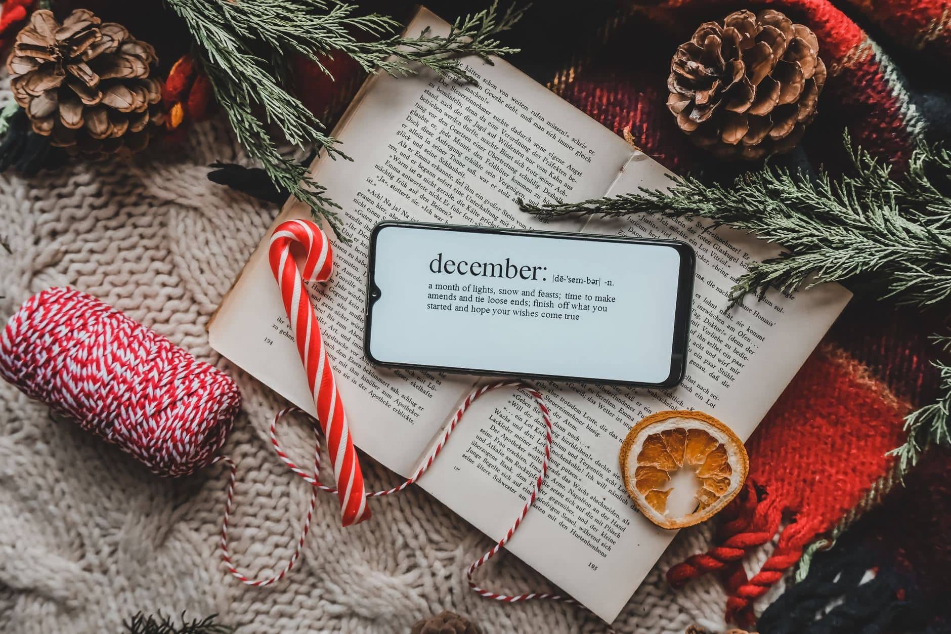Article Image: seasonal work definition (by hello aesthe)