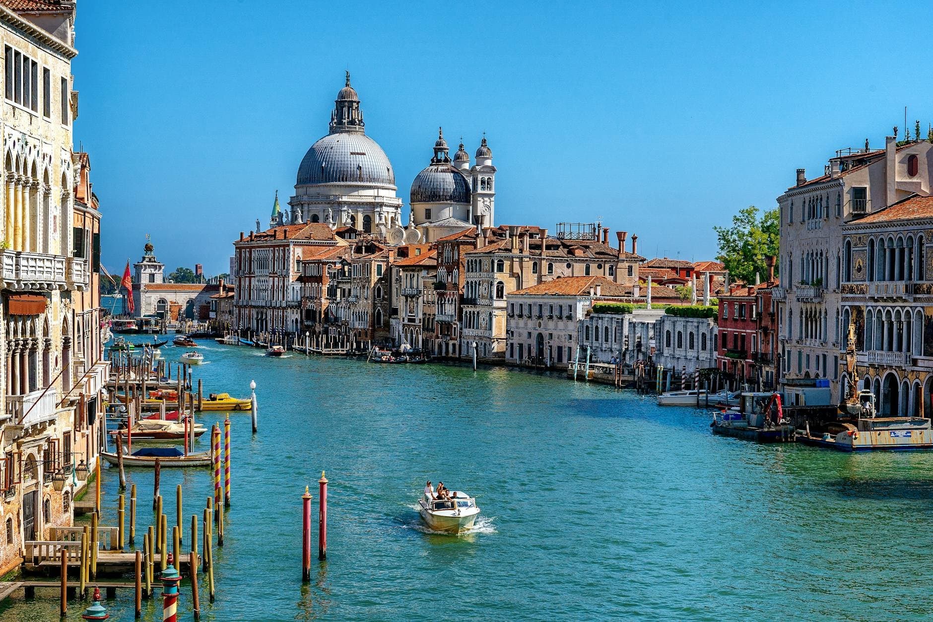 Article Image: Italy (by Michael)