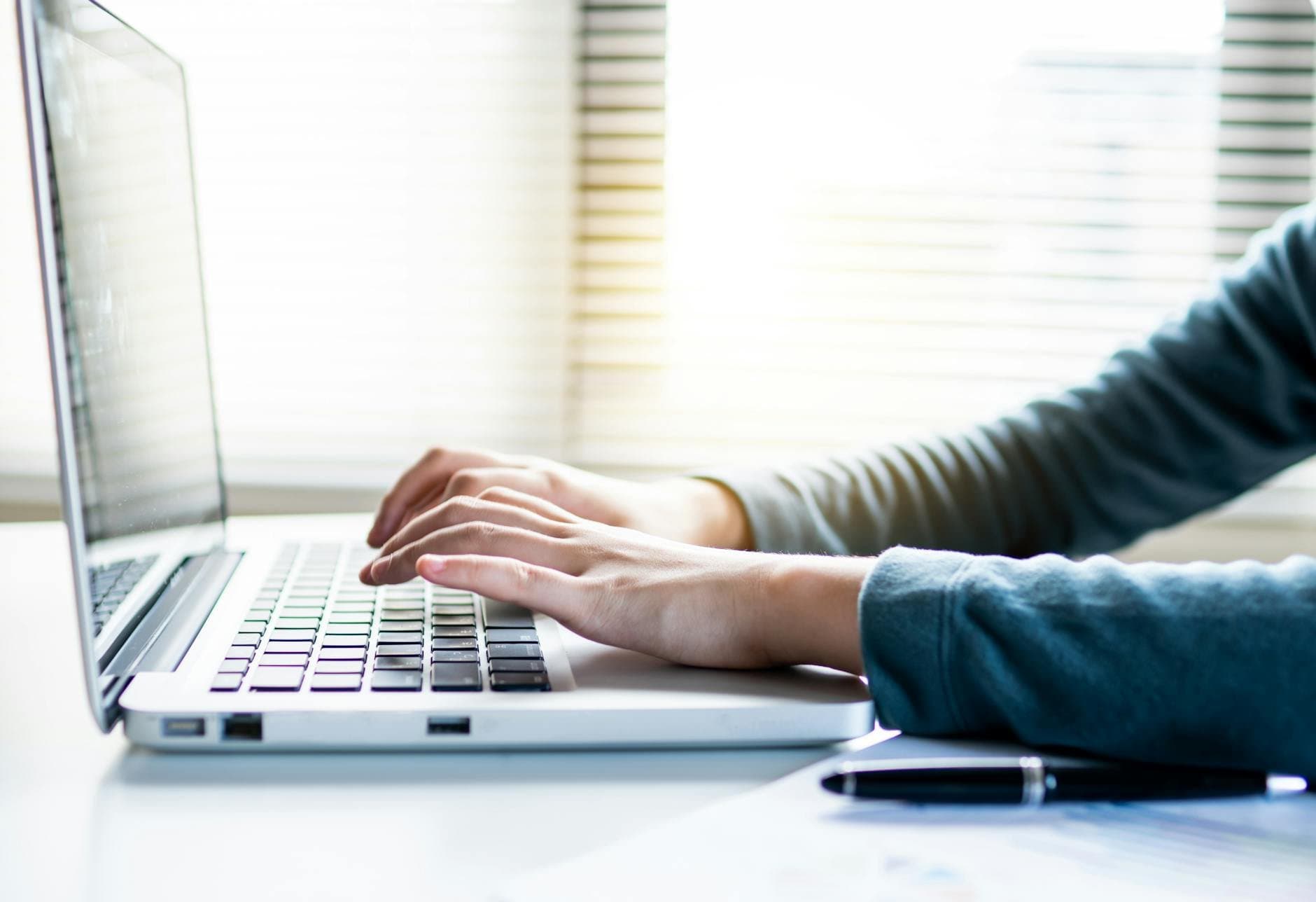 Article Image: Job Search (by Khwanchai Phanthong)