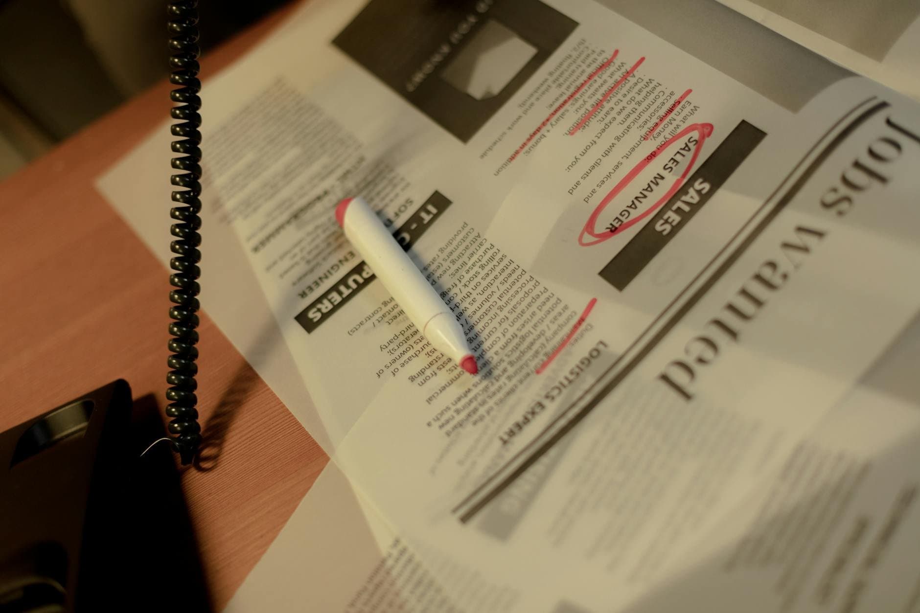 Article Image: how to find a job (by Ron Lach)