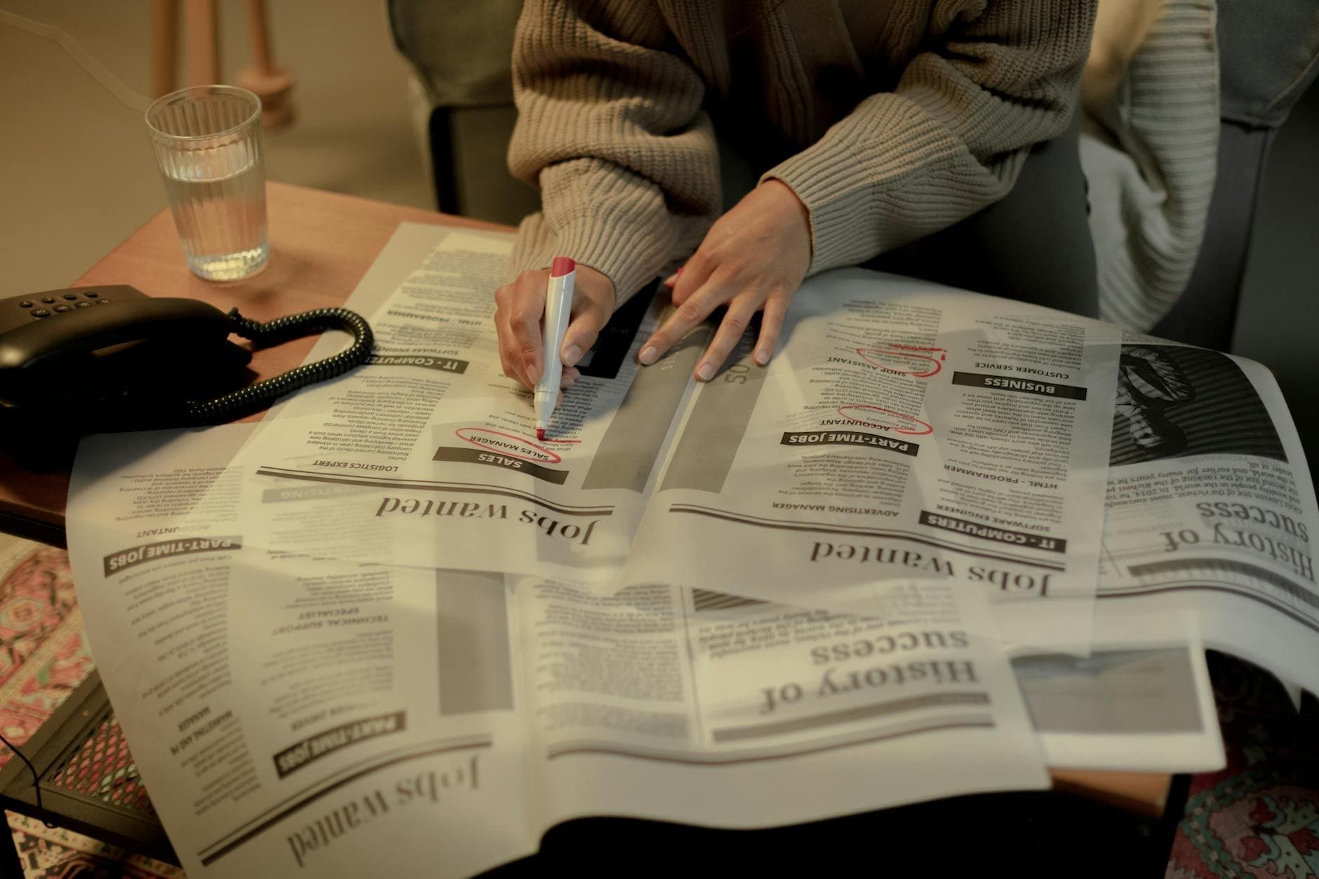 Article Image: how to find a job (by Ron Lach)
